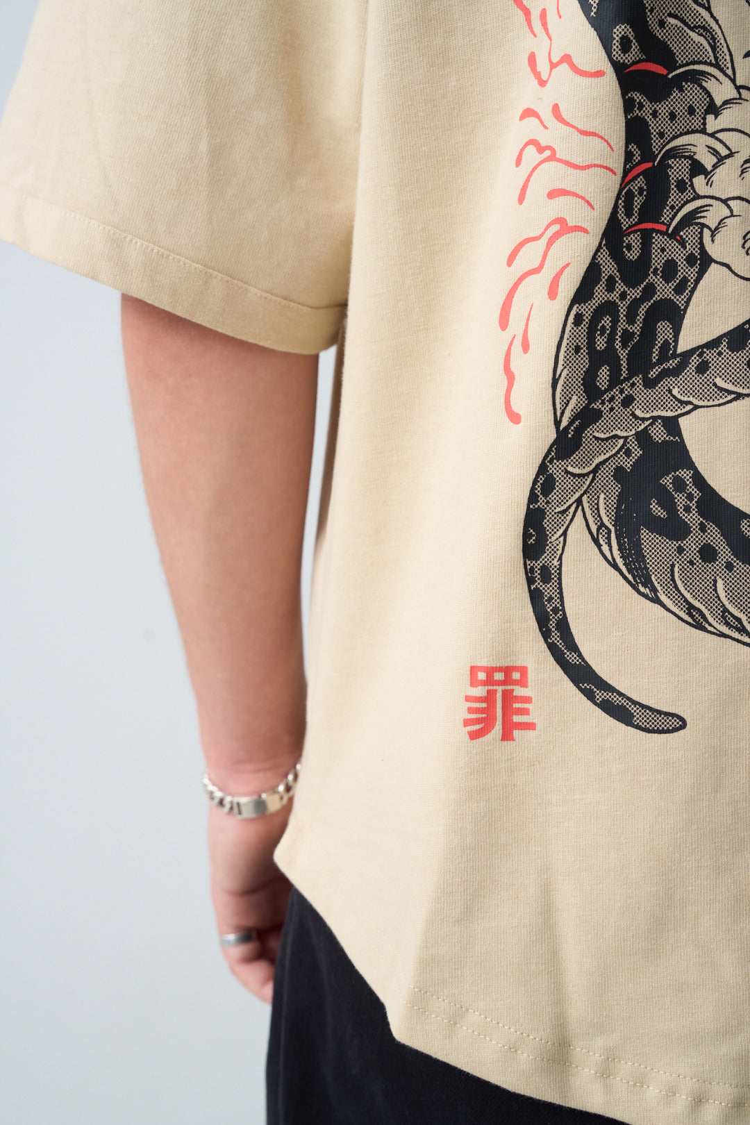 Tsumi x Didiusz . T-shirt・Sand - Limited edition