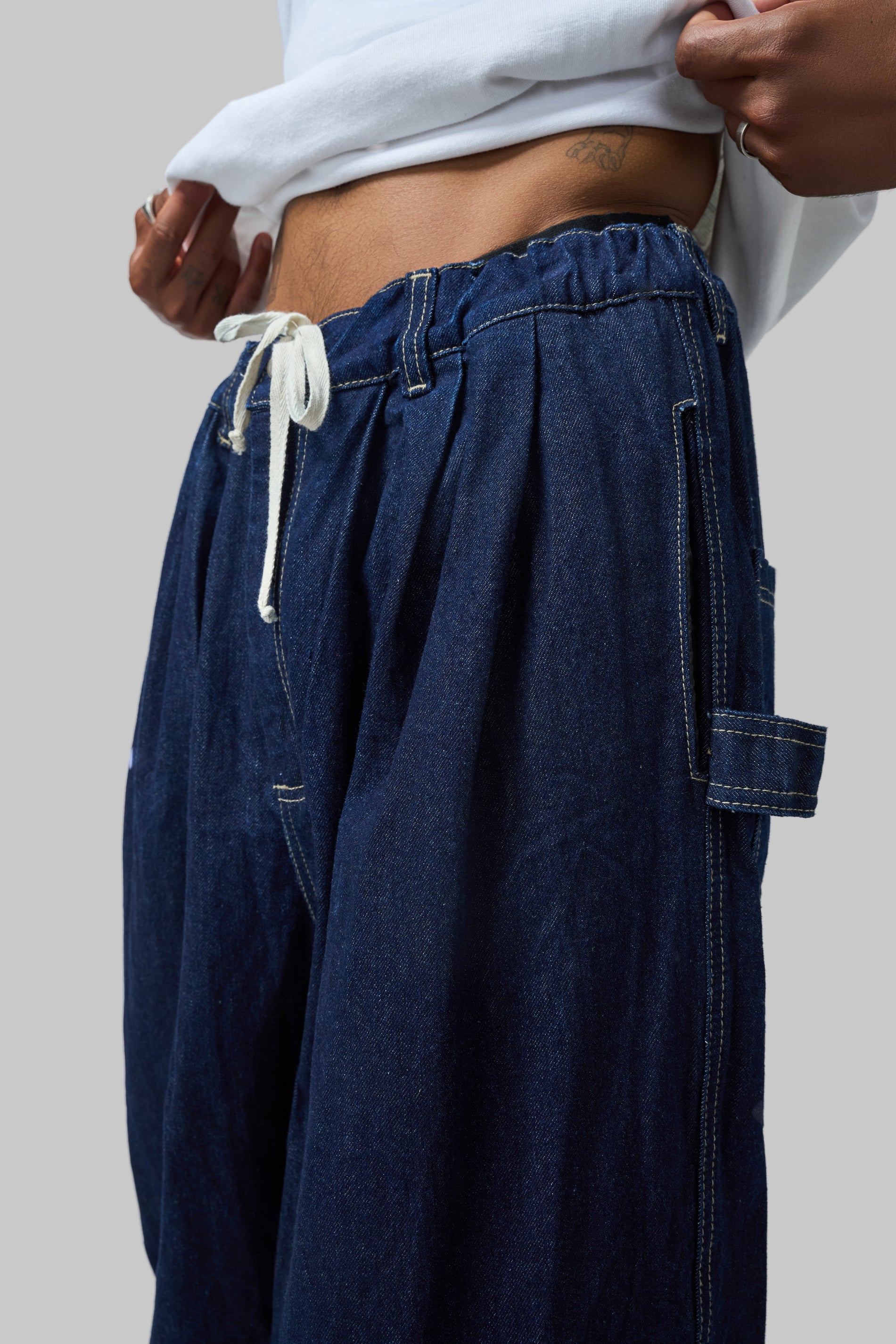 Balloon Denim Pants . Indigo