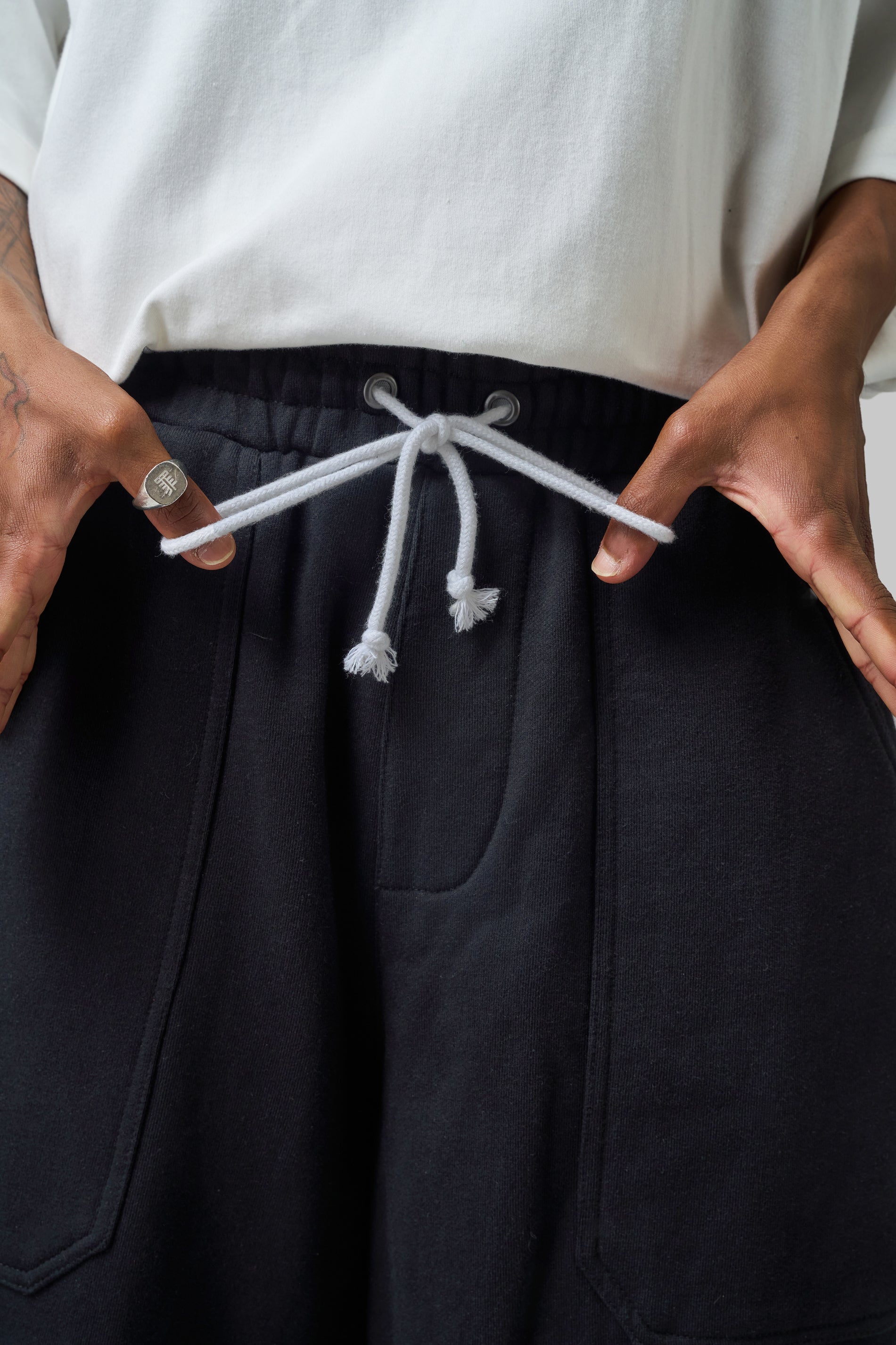Baggy Sweat Shorts . Black