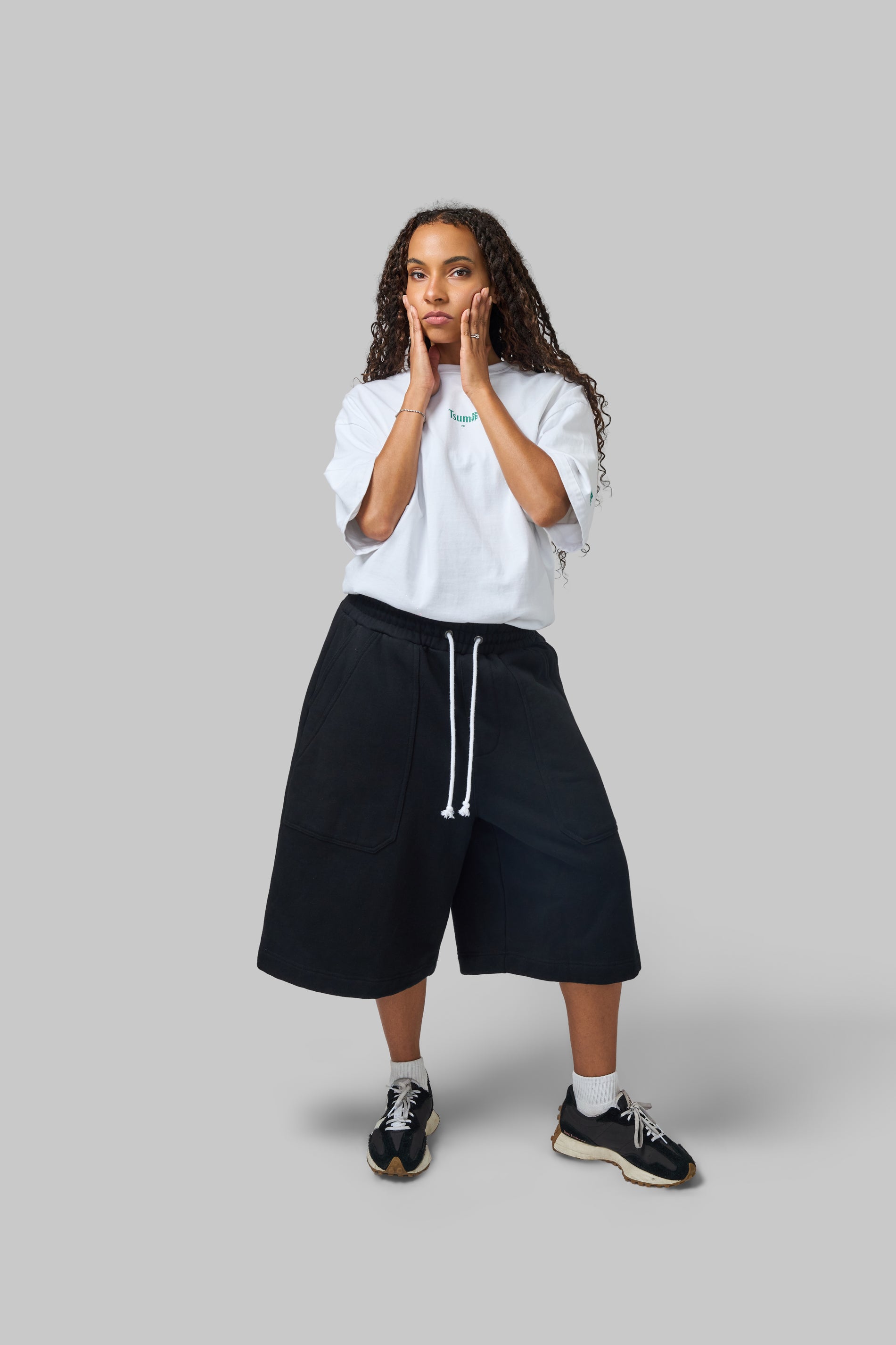 Baggy Sweat Shorts . Black